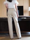 ST2 High-Waisted Jeans in Warm Beige-Khaki Sand