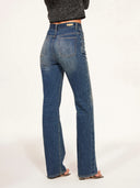 ST1 High-Waisted V-Cut Jeans